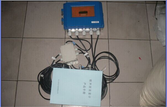 De de industriemuur zette ultrasone Stroommeter met Engels Menu TF -2000S op
