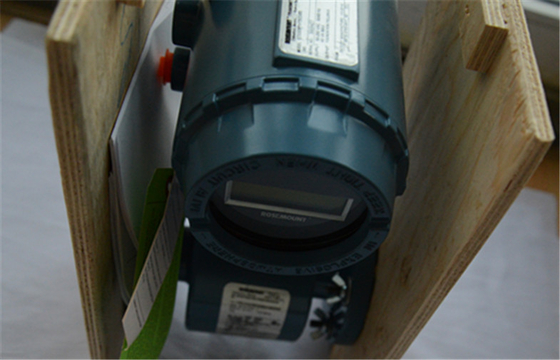 De Stroommeter van de Rosemount Elektromagnetische Toevoeging met Integrale of verre steun